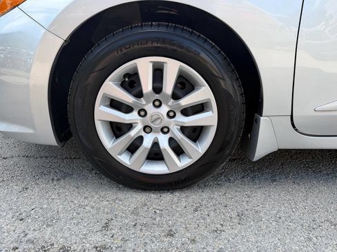 Used 2017 Nissan Altima 2.5 S w/ Power Driver Seat Package FWD image 29