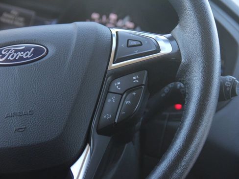 Certified 2024 Ford Edge SEL image 18