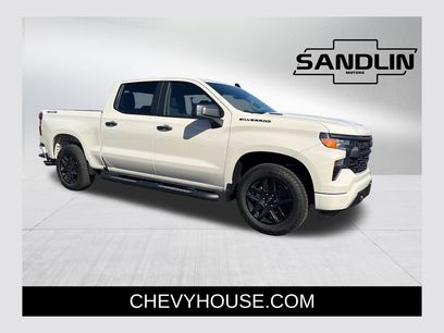 New 2026 Chevrolet Silverado 1500 Custom w/ Turbomax Blackout Package