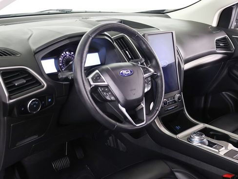 Used 2024 Ford Edge SEL AWD/4WD image 25