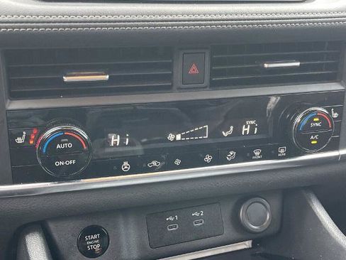 Certified 2024 Nissan Rogue SV w/ SV Premium Package image 5