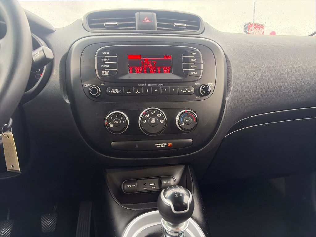 Used 2016 Kia Soul FWD image 23