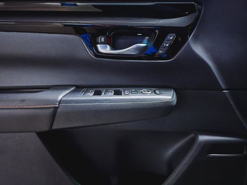 Used 2023 Honda CR-V Sport Touring image 16