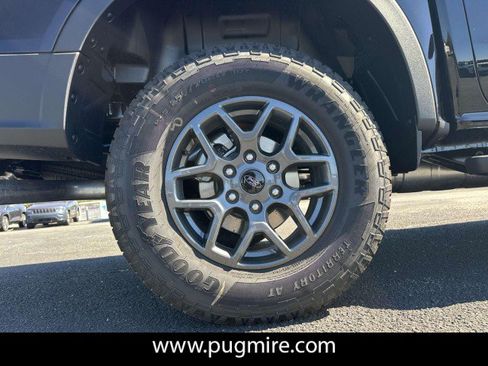 New 2025 Ford Ranger XLT w/ Trailer Tow Package RWD image 17