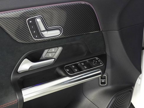 Used 2022 Mercedes-Benz GLA 250 image 12