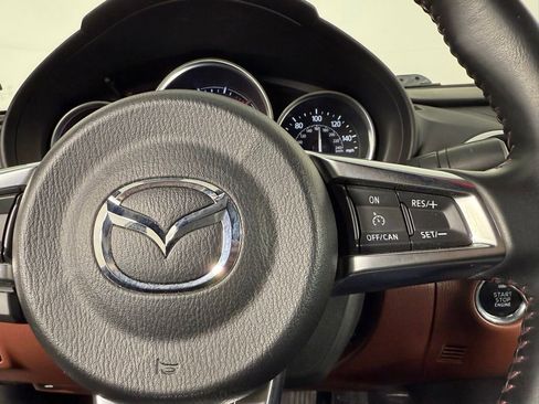 Used 2017 MAZDA MX-5 Miata RF Grand Touring image 20