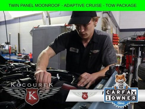 Used 2023 Ford Explorer XLT w/ Equipment Group 202A image 31