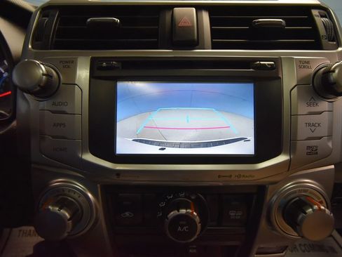 Used 2018 Toyota 4Runner 4WD image 17