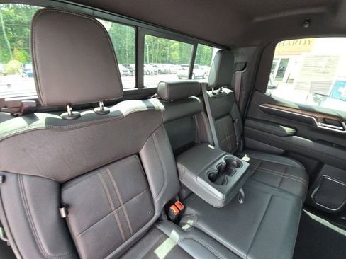 Used 2022 Chevrolet Silverado 1500 High Country w/ High Country Premium Package AWD/4WD image 14