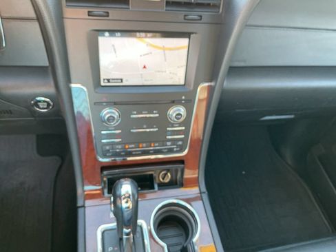 Used 2016 Lincoln Navigator Select AWD/4WD image 13