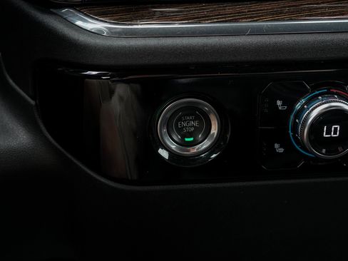 Used 2023 GMC Sierra 1500 Elevation image 20