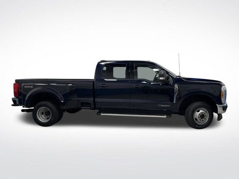 Used 2023 Ford F350 XLT image 2