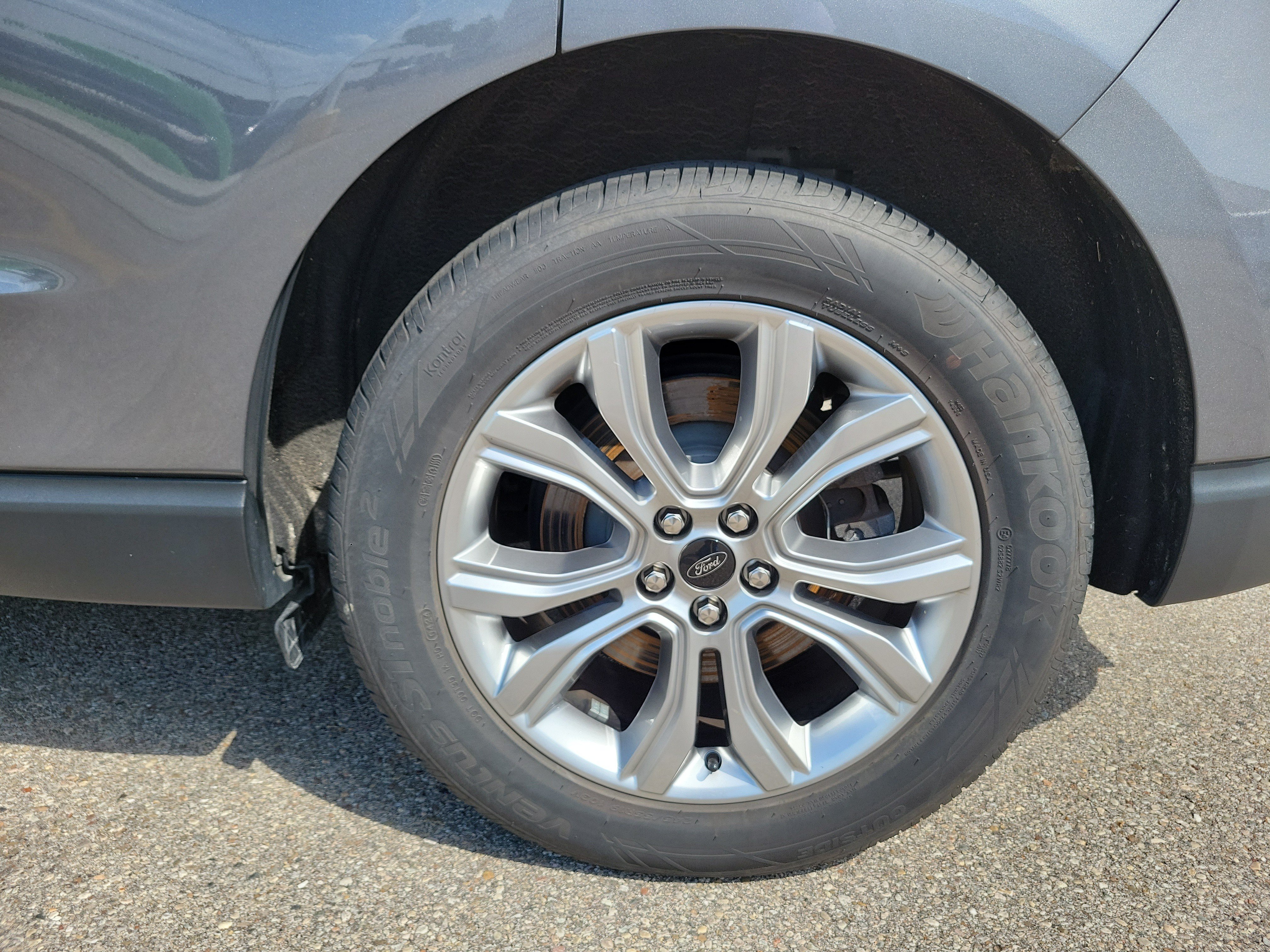Used 2024 Ford Edge Titanium AWD/4WD image 6