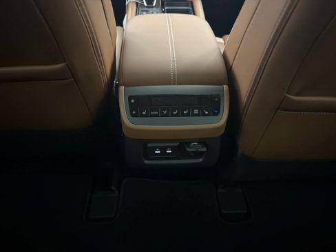 New 2026 Nissan Pathfinder Platinum image 22