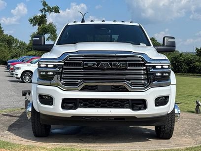 New 2026 RAM 4500 4x4 Crew Cab DRW w/ Laramie Trim Package