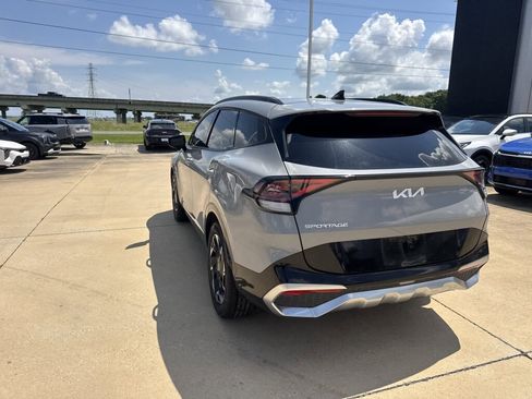 Certified 2023 Kia Sportage SX FWD image 21