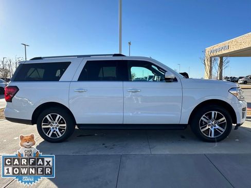 Used 2024 Ford Expedition Max Limited image 19
