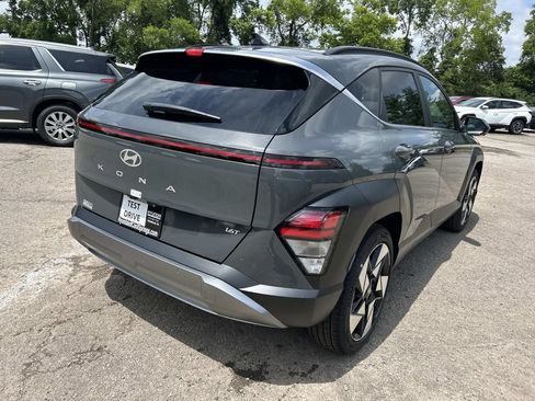 New 2026 Hyundai Kona Limited FWD image 7