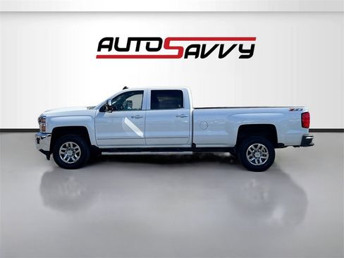 Used 2019 Chevrolet Silverado 2500 LTZ w/ Duramax Plus Package image 4