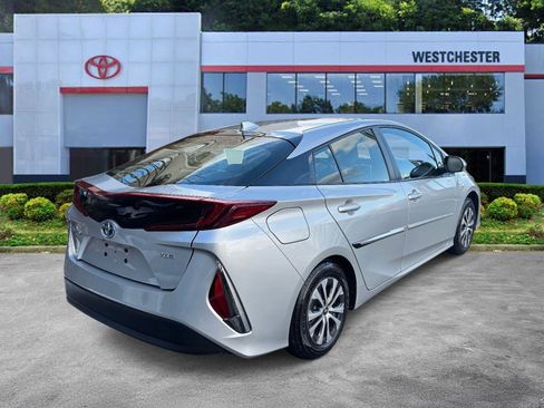 Certified 2021 Toyota Prius Prime XLE image 5