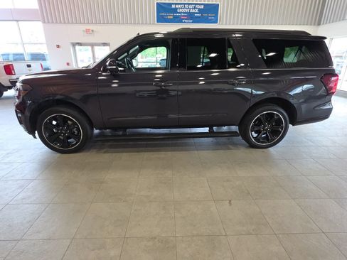 Used 2023 Ford Expedition Max Limited AWD/4WD image 12