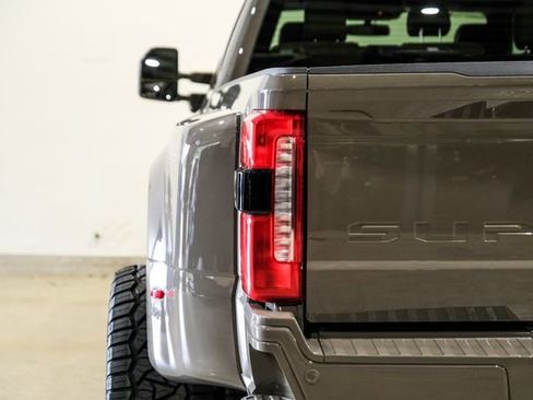 Used 2026 Ford F450 Lariat AWD/4WD image 32