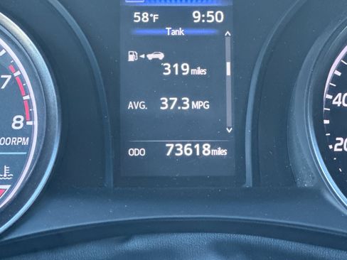 Used 2023 Toyota Camry SE image 24