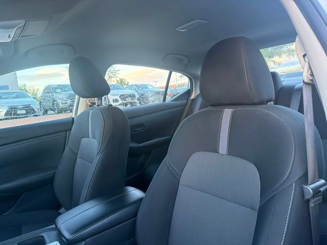 Used 2024 Nissan Sentra SV FWD image 17