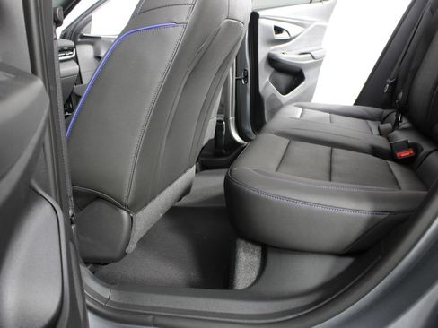 New 2026 Buick Envista Sport Touring w/ Convenience I Package FWD image 15