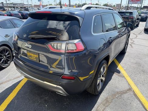 Used 2020 Jeep Cherokee Limited AWD/4WD image 5