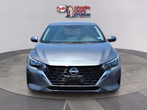 Used 2024 Nissan Sentra SV w/ All-Weather Package FWD image 8