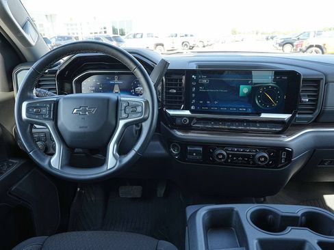 Used 2024 Chevrolet Silverado 1500 RST AWD/4WD image 26