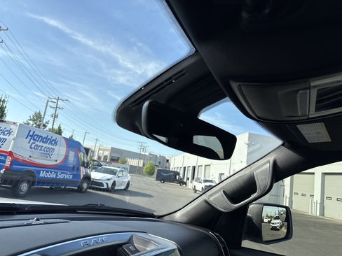 Certified 2025 RAM 1500 Big Horn image 25