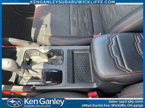 Used 2025 Nissan Frontier PRO-4X AWD/4WD image 12