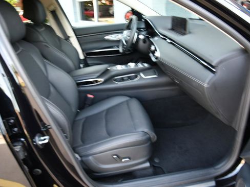 Used 2025 Genesis GV70 2.5T AWD/4WD image 26