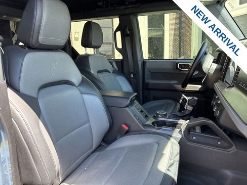 Used 2023 Ford Bronco Everglades AWD/4WD image 9