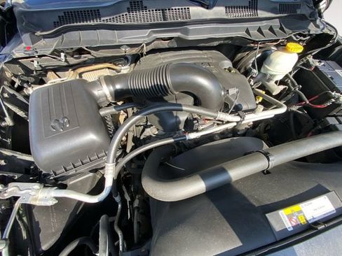 Used 2017 RAM 1500 Rebel AWD/4WD image 28