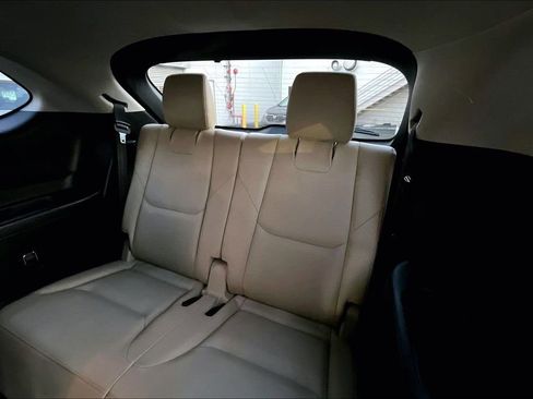 Used 2023 MAZDA CX-9 Touring image 16