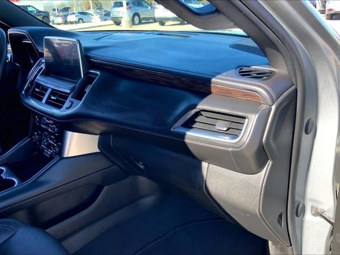 Used 2023 Chevrolet Tahoe LT w/ Luxury Package AWD/4WD image 19