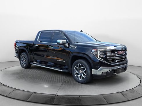 Used 2023 GMC Sierra 1500 SLT w/ SLT Premium Package AWD/4WD image 1
