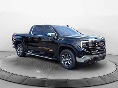 Used 2023 GMC Sierra 1500 SLT w/ SLT Premium Package