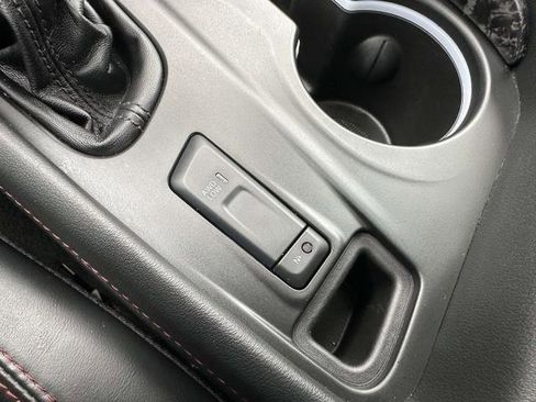 Used 2024 Dodge Durango R/T image 28