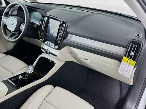New 2026 Volvo XC40 B4 Plus w/ Protection Package image 28