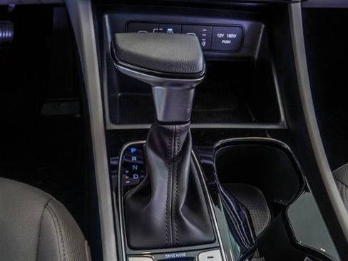 Certified 2025 Hyundai Tucson SEL FWD image 20