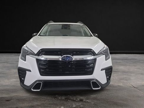 Used 2025 Subaru Ascent Touring w/ Popular Package #1 image 3
