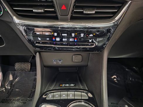 New 2026 Buick Encore GX Avenir w/ Avenir Technology Package AWD/4WD image 22