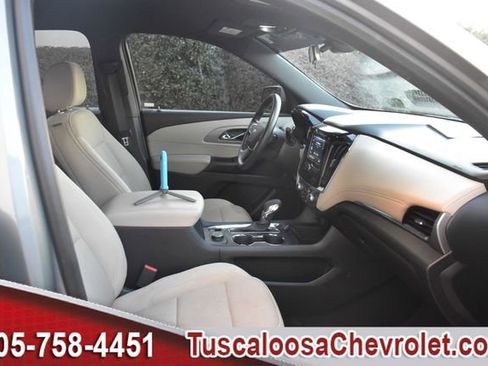 Certified 2023 Chevrolet Traverse LS image 25
