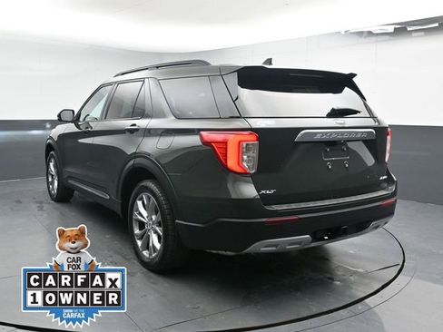 Used 2023 Ford Explorer XLT w/ Equipment Group 202A image 10