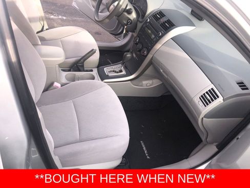 Used 2010 Toyota Corolla LE image 4