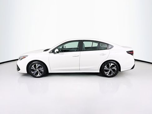 Used 2023 Subaru Legacy Premium image 5